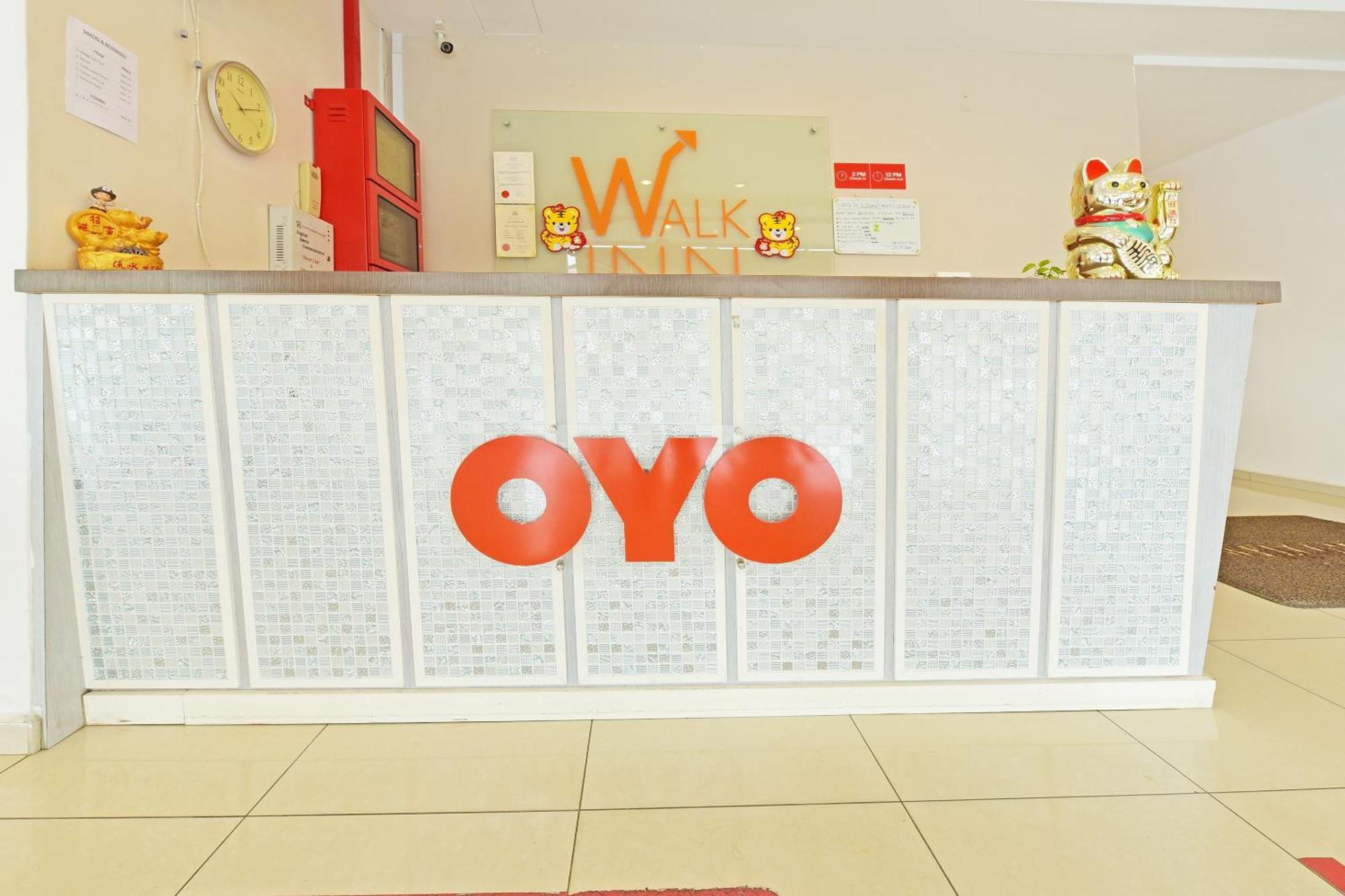 Oyo 582 Hotel Walk Inn Kampong Pasir Puteh  Exterior photo